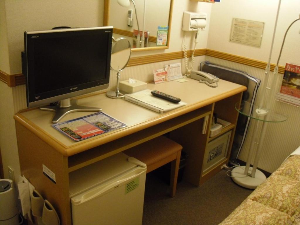 Toyoko Inn Chubu International Airport Honkan Orange Side Kültér fotó